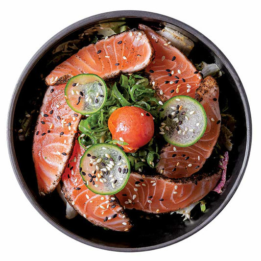 Tataki Salmon Salad