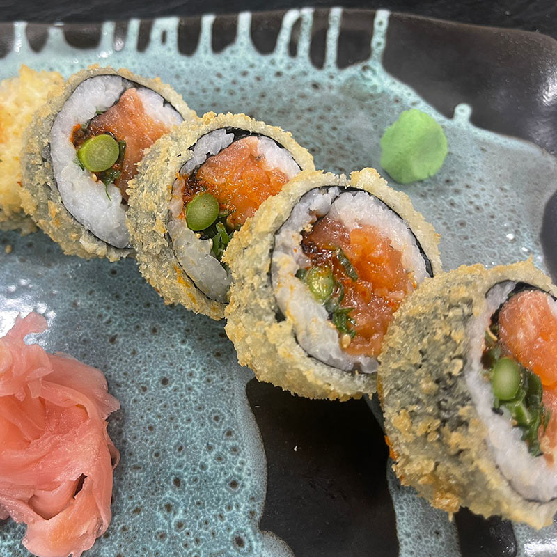 Sushi Tempura Spicy Somon  - Specials